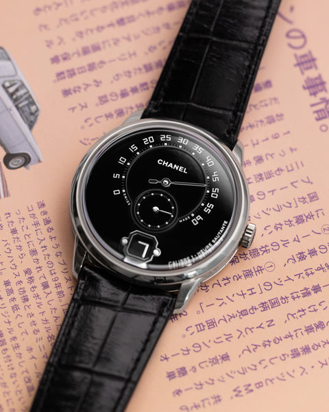 Monsieur De Chanel Jump Hour H6597 Platinum 40mm